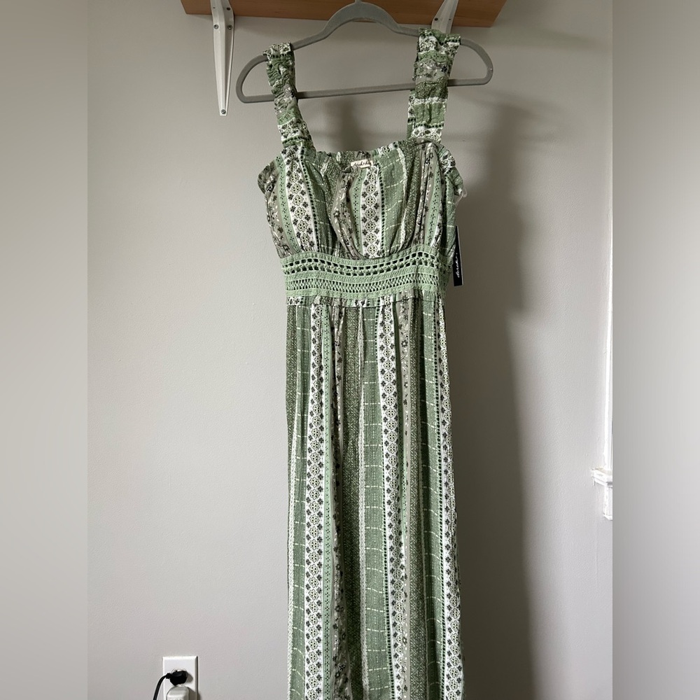 Green asymmetrical dress
